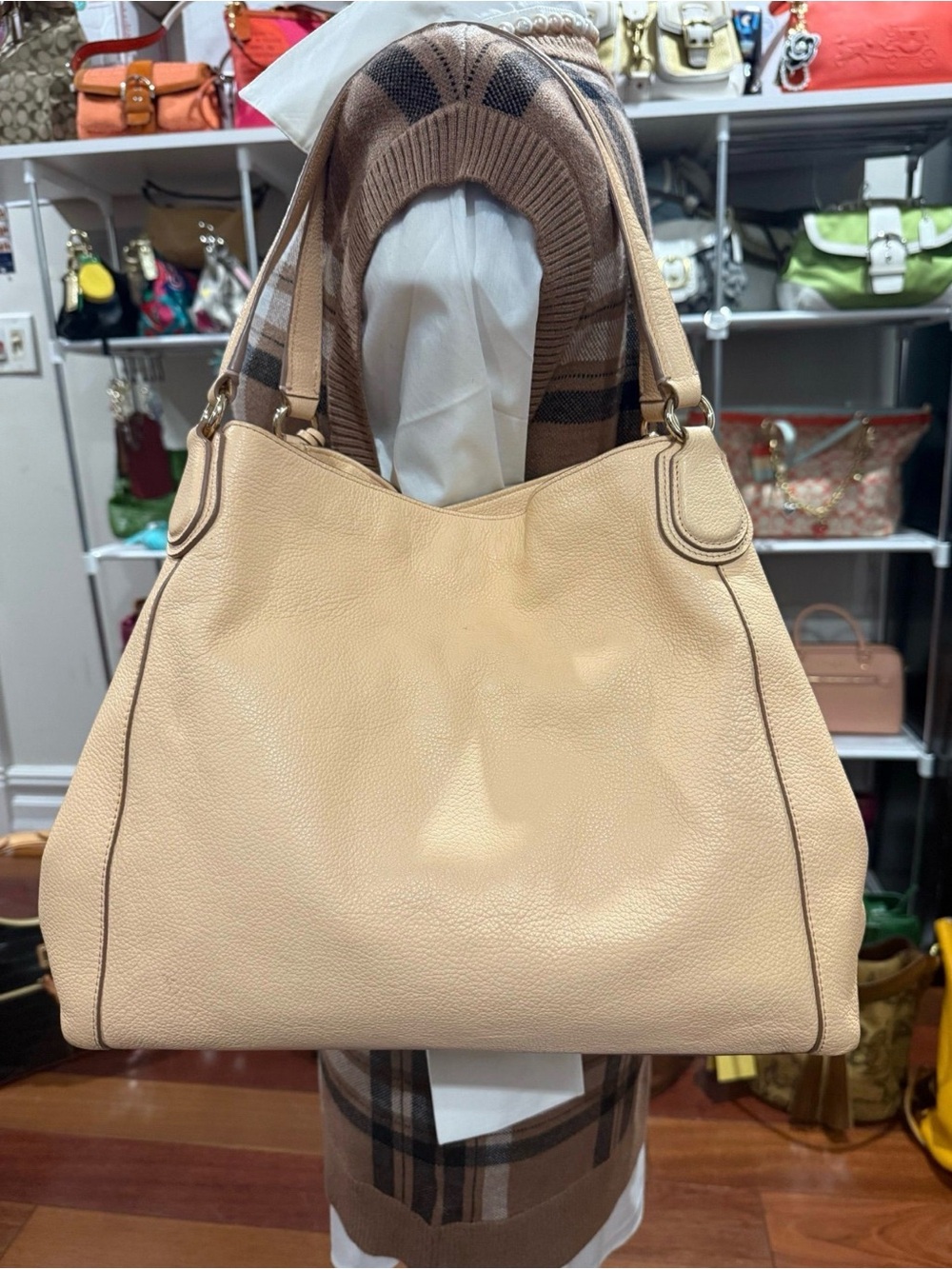 Coach Pale Yellow Pebbled Leather Hobo with Embossed Carriage - Picture 2 of 3